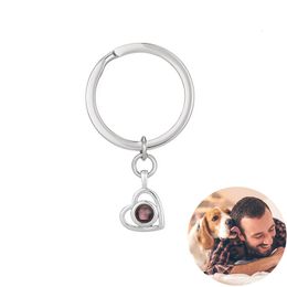 Keychains Lanyards Dascust Custom Picture Projection Keychain Fashion Personality Pet Po Projection Key Chain Customised Women Fathers Day Gifts 230823