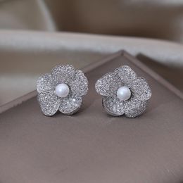 Charm Korea Design Fashion Jewellery Delicate Copper Set Zircon Silver Colour Flower Pearl Earrings Elegant Womens Party Accessories 230823