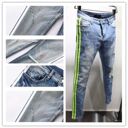 Newest Arrivals Mens Jeans Classic White Stripe Fashion Off Straight Fit Biker Designer Men Jeans Broken Hole Stripes Top Quality 352Y