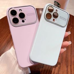Luxury Tpu Silicone Skin Friendly Feel Case For iPhone 15 14 13 12 11 Pro Max Lovers Cases Lens Protector Shockproof Cover