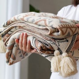 Blankets Soft Tassel Knitted Blankets Plaid Bohemian Tapestry Nap Blanket Vintage Autumn Winter Decor Blanket Sofa Cover Deken Cobertor 230824