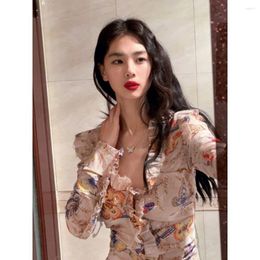 Women's Blouses Korobov French Floral Long-sleeved Shirts Female Fold Design Square Collar Chic Crop Top Vintage Fashion Camisas