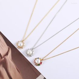 Pendant Necklaces European And American Colour Gem Pearl Lovely Flower Necklace Female