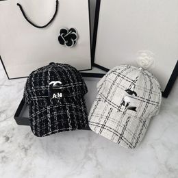 Baseball Caps Classical lattice Letters Cap for Men and Women Autumn and Winter
