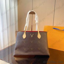 Popular Luxury Handbags High Quality Full Printed Leather Shopping Bag Large Capacity Shoulder Bag New Colour Embossed White Women Quality Tote 40cm 230825