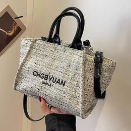 Shoulder Bags Fashion Women Luxury Designer Handbag Purse In PU Material Letter Decoration Crossbody Bag