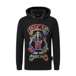 PLEIN BEAR Brand Men's Hoodies & Sweatshirts Warm Thick Sweatshirt Hip-Hop Loose Characteristic Personality PP Skull Pullover Rhinestone Luxury Men's Hoodie 2070