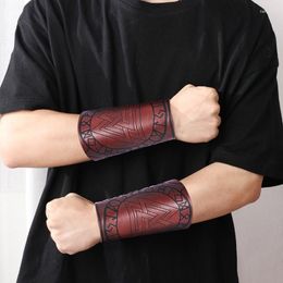 Knee Pads 1PCS Gauntlet Wristband PU Leather Medieval Vambrace Arm Guards Bracer Wrist Guard Fancy Steampunk Dress Cosplay Props