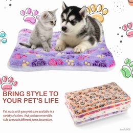 Dog Houses Kennels Accessories Pet Mat Dog Bed Cat Bed Thicken Sleeping Mat Dog Blanket Mat For Puppy Kitten Pet Dog Bed for Small Large Dogs Pet Rug R230825