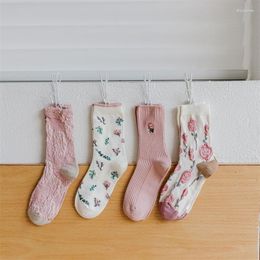 Women Socks Pink Floral Embroidery Harajuku Retro Streetwear Crew Fashion Sweet Girls Kawaii Cute 2023