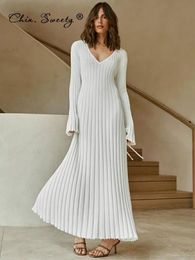 Basic Casual Dresse Knitted Long Dress Autumn Winter Elegant Pleated Aline Midi Dresses Female Vneck Ladies Ribbed Maxi Robe 230825