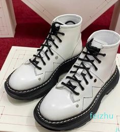 Boots Classic Thick Sole Lace up Martin Fashion Versatile Cow Leather Short