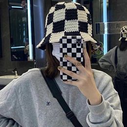 Beanie/Skull Caps Fashion Checkerboard Bucket Hat Women Handmade Crochet Knitted Hat Outdoor Warm Tide Caps L0825