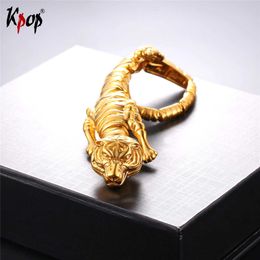 Bangle Kpop Bracelet Stainless Steel Hip Pop Cool Tiger Bangle King Of The Forest GoldBlack Color Jewelry Animals Bracelets Gift H2702 230824