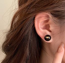 Top Quality Three-Dimensional Embossed Black Agate Pearl Stud Earrings Niche Design Senior Elegant Wild Earrings Women