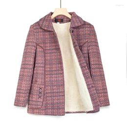 Women's Trench Coats Middle-Aged Elderly Mother's Autumn Winter Clothes Add Velvet Woollen Coat 2023 Outerwear Fashion Plaid Warm Jacket