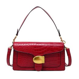 Designer Womens Shoulder Bag 2023 New Letter Pattern Simple Small Square Bag Messenger Bags 6 Colours