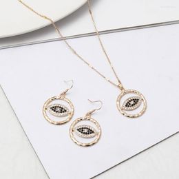 Dangle Earrings Selling Classic Simple Round Hollow Eye Inlay Clear Crystal Drop For Women Fashion Jewellery Sweater Accessories