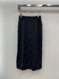 Skirts 2023 Women Fashion Sexy Casual Side Buckle Dark Pattern Jacquard Slim Acetic Acid Long Skirt 0618