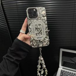 Designer Premium Rhinestone Square Buckle Bracelet Phone Case iPhone 14 13 pro max 11 12 12Pro 14plus 7 8 plus x xs xr Classic top silicone case