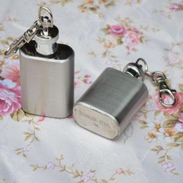 Hip Flasks 1oz Mini Flask Stainless Steel Wine Whisky Pot With Keychain Portable Pocket Beer Alcohol Bottles Cups 4pc/lot