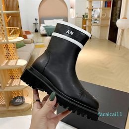 Designer Boot Womens Leather Ankle Booties Winter Heel Boot Platform Letter Woman