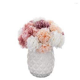 Декоративные цветы 5pcs белый шелк искусственный пион букет для домашней вечеринки Свадебный стол
