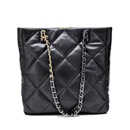 Top Luxury Designer Bag Designer Channel Shoulder Handbag High Quality Soft Leather Large Capacity Underarm Crossbody Bag Fashion Casual Shopping Bag