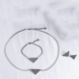 Classic fashion designer & Necklace Designer Necklaces Earrings Fashion set Jewellery wedding gift