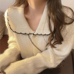 Women's Knits Tees 2023 Spring and Autumn Cardigan Cute Soft Waxy White Knitted Fabric Top Base Riding Sweater Fashion Wholesale 230824