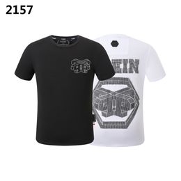 PLEIN BEAR T SHIRT Mens Designer Tshirts Brand Clothing Rhinestone PP Skulls Men T-SHIRT ROUND NECK SS SKULL Hip Hop Tshirt Top Tees 16657