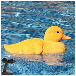 ElectricRC Animals 15KMH 24G 35CM Yellow Duck Remote Control Boat Animal Toys Can be used Prey Bait toy Children's Water RC Kids Gift 230825