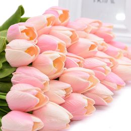 Decorative Flowers Wreaths 51020pcs Artificial Real Touch PU Tulips Fake Flower Bouquet For Wedding Party Decor Supplies Home Garden Ornament Gif 230825