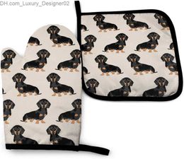 Dachshund Pet Dogs Heat Resistant Hot Oven Mitts Pot Holders for Kitchen Gift Set Oven Gloves for BBQ Cooking Baking Grilling Q230826