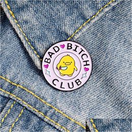 Cute Animals Bad Bitch Club Round Brooch Creative Small Yellow Duck Cartoon Knife Pin Badge Lapel Female Student Fashion Pink Gift Drop Del