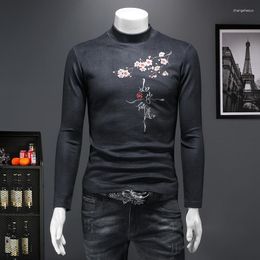 Men's T Shirts 2023 Winter High Collar Embroidery Printed Warm Plus Velvet T-shirts Men Casual Slim Thicken Tee For M-4XL