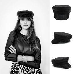 Berets Men Women Solid Black PU Leather Baker Boy Hats Waterproof Fiddler Caps Street Style Travel Autumn Winter Size US 7 18 UK M 230825