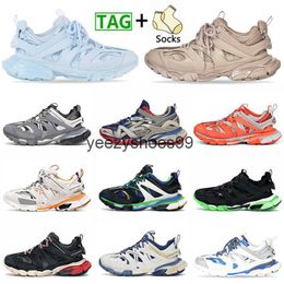 OG With Socks 2022 Casual Shoes Triple S Track 3.0 Womens Old Grandpa Sneakers Black White Green Pink Dark Blue Sliver Grey Mens Women Luxury Designer Sneakers Trainers