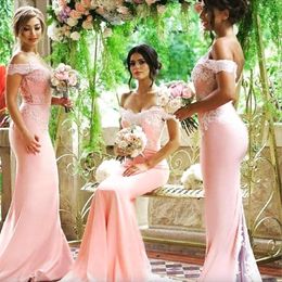 2023 Pink Cheap Bridesmaid DressesOff Shoulder Lace Appliques Mermaid Bridesmaid Dress Back Button Sweep Train Wedding Guest Dresses
