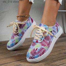 Dress Shoes Women's Leaf Print Low Top Sneakers Round Toe Lace Up Non Slip Skate Shoes Casual Walking Shoes T230826