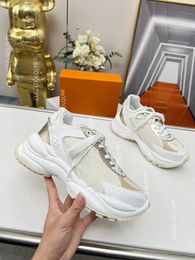 Designer shoes Run 55 sneakers Men Women Run Away Sneaker Fashion Classic High quality Rubber leather Outdoors Trainers Size 35-41