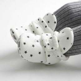First Walkers Star Print Newborn Baby Socks Shoes Boy Girl Toddler First Walkers Booties Cotton Soft Anti-slip Warm Infant Crib Shoes L0826