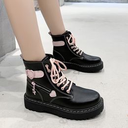 Boots Fashion Forward Heart Buckle Platform Ankle Combat Boots Black Pink Lace Up Zipper Round Toe Shoes Y2K Style 230825