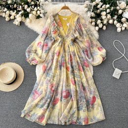 Casual Dresses Gagarich Woman Beach Style Deep V-neck Balloon Sleeves Pleated Long Spring Summer Gentle French Oil Painting Vestidos