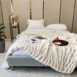 Blankets High End Faux Rabbit Fur Winter Warm Blanket Soft Thicken Warmth Sofa for Throw Home Comfortable Plush Beds 230825