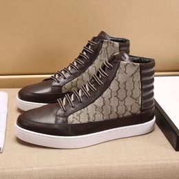 Luxury Designer Bee Ace Sneaker Casual Shoes Chaussures High Top Leather Sneakers bees Stripes Shoe Walking Sports Men Women Trainers Scarpe 03