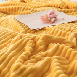 Blankets for Beds Solid Yellow Color Soft Warm 300GSM Plaid Square Flannel Blanket On the Bed Thickness Throw 230825