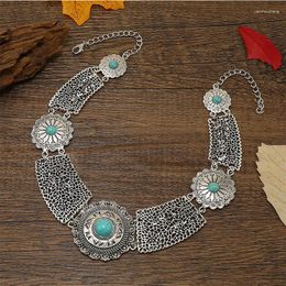 Pendant Necklaces Ethnic Tibetan Silver Colour Flower Large Choker Femme Vintage Turquoises Geometric Hollow Necklace Female Fashion Jewellery