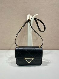 2023 new women's shoulder bag high-end custom quality crossbody bag cowhide pure hand-made triangle diamond design capacity space is very practical 1BD320