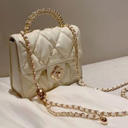 Top Designe custom luxury brand handbag Women's bag leather gold chain crossbody black and white cattle clip shoulder bags